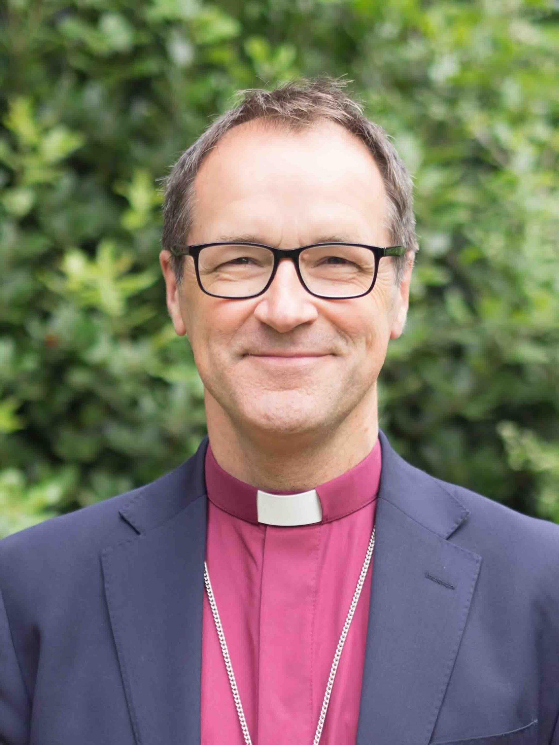 Rt Revd Dr Graham Tomlin